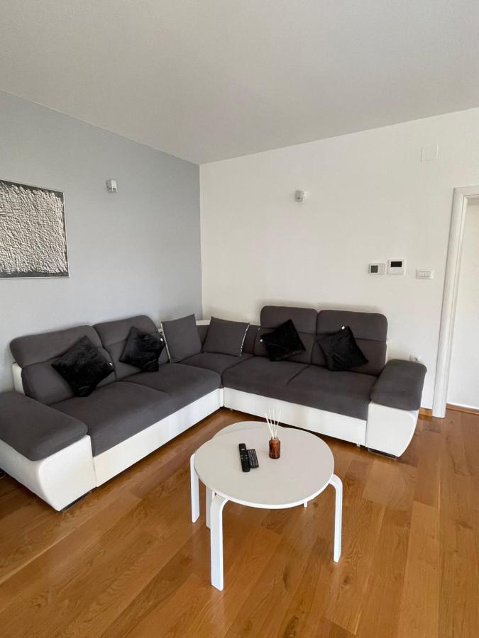 La Storia - Holiday Apartment House Zadar Extérieur photo
