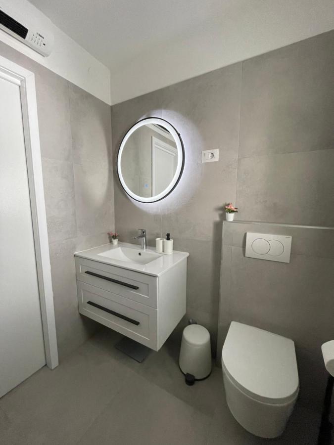 La Storia - Holiday Apartment House Zadar Extérieur photo